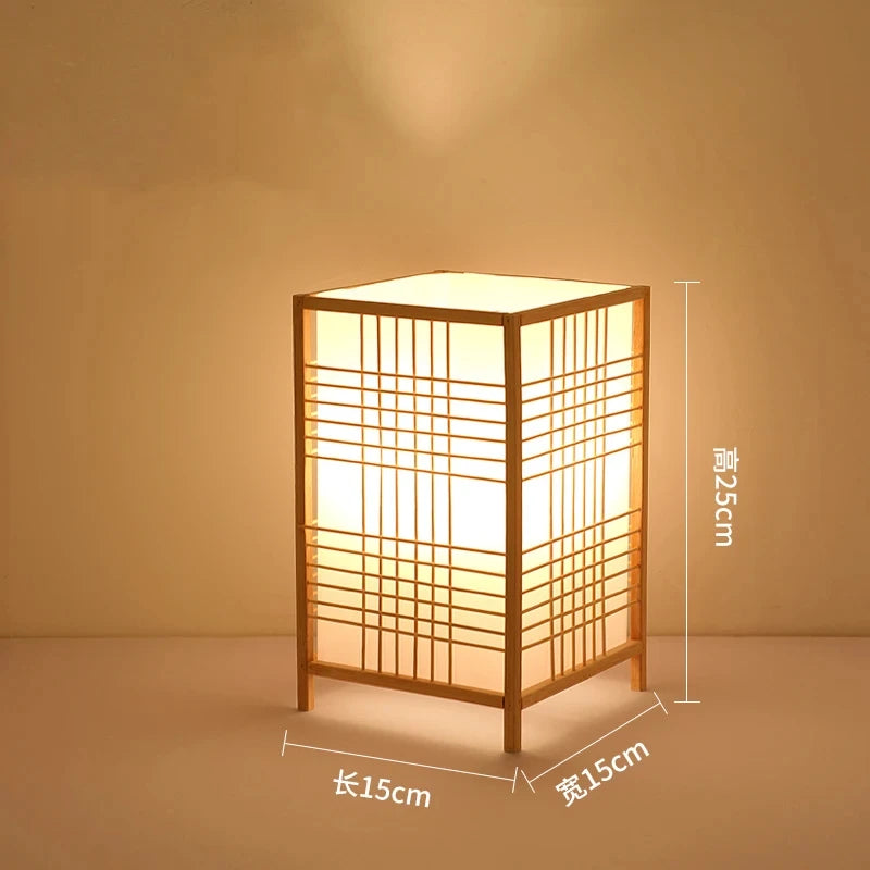 Lampe de bureau design Flora, modèle Croisillon 25 cm, tressage en bambou et dimensions